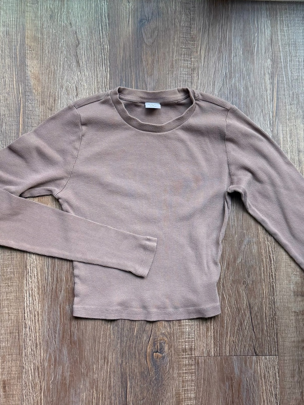 TNA Ribbed Crewneck Crop Top- Taupe Brown